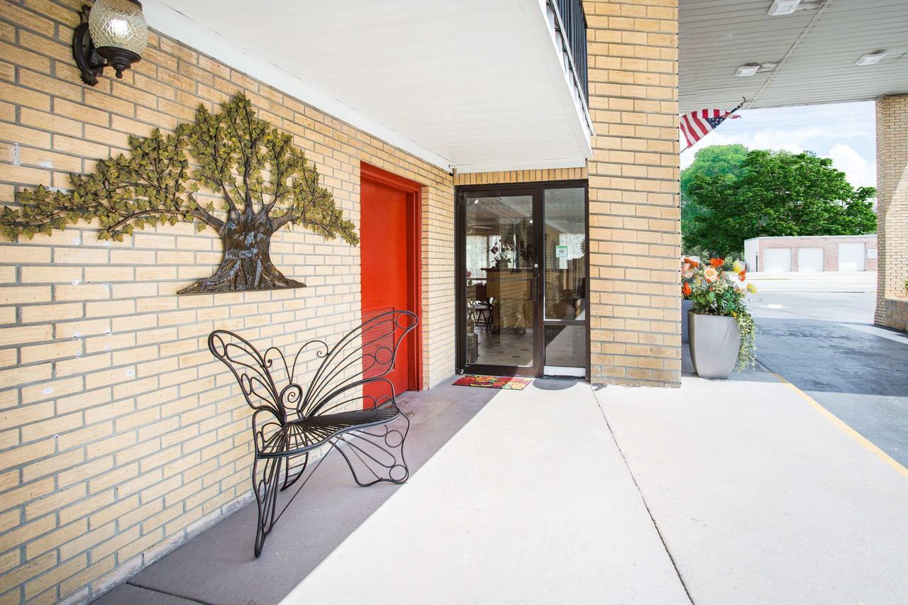 Days Inn By Wyndham Lake City Exterior foto